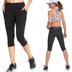 Athleta Dobby Be Free Cropped Knickers XS